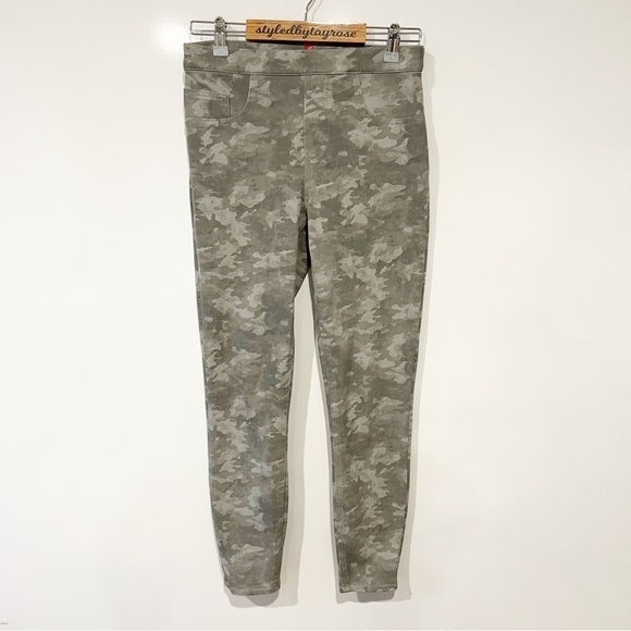 SPANX® Stone Wash Camo Ankle Jean-ish Leggings - Picture 4 of 13